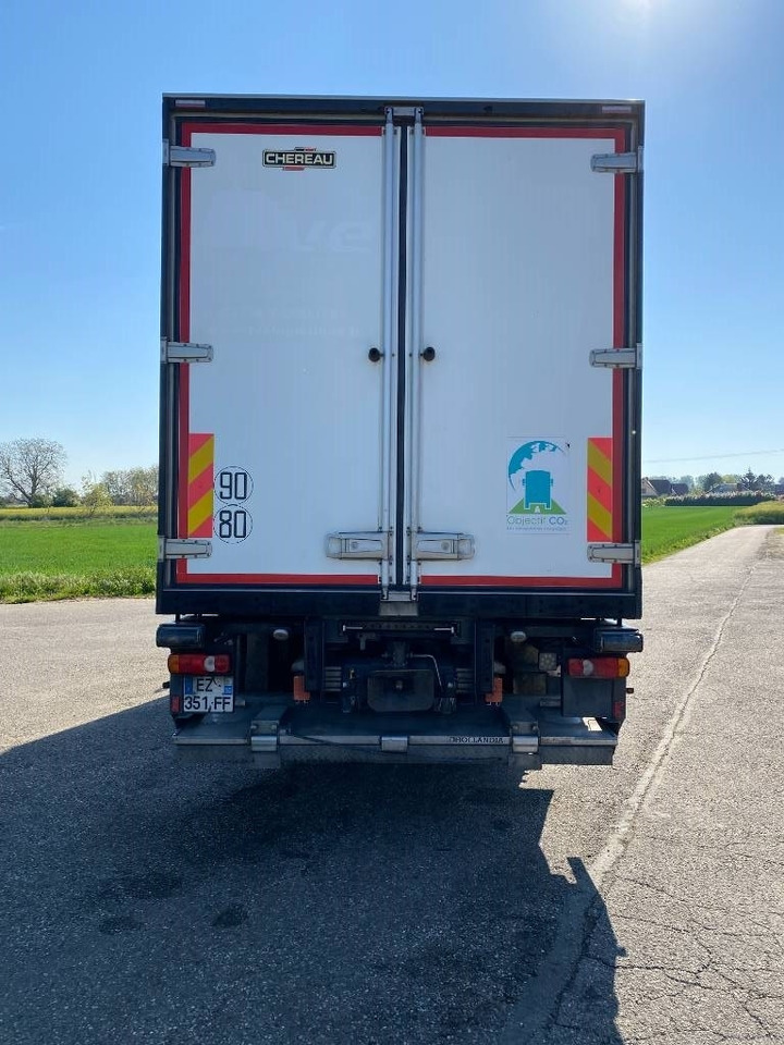 Renault D-430 WIDE CHEREAU INOGAM/LEVIAND 120 endommagé - Camion frigider: Foto 5 Renault D-430 WIDE CHEREAU INOGAM/LEVIAND 120 endommagé - Camion frigider: Foto 5