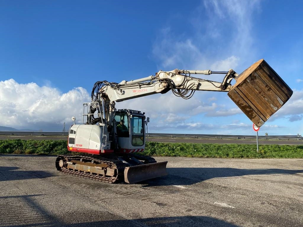 Takeuchi TB 2150-R Certificat CE endommagée - Excavator pe şenile: Foto 3 Takeuchi TB 2150-R Certificat CE endommagée - Excavator pe şenile: Foto 3