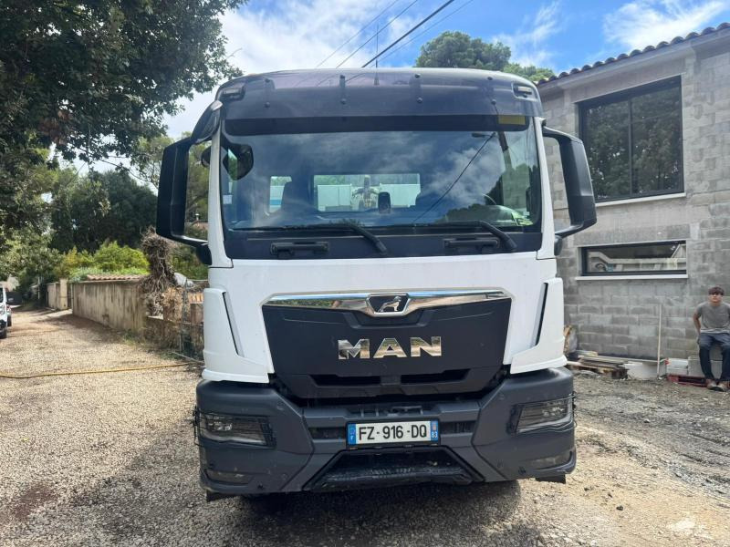 MAN TGS 18.360. 4X4 - Camion cu cârlig: Foto 2 MAN TGS 18.360. 4X4 - Camion cu cârlig: Foto 2
