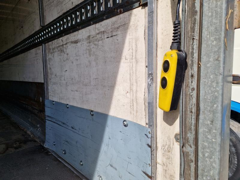 Renault Midlum 180 DCI - Camion furgon: Foto 5 Renault Midlum 180 DCI - Camion furgon: Foto 5