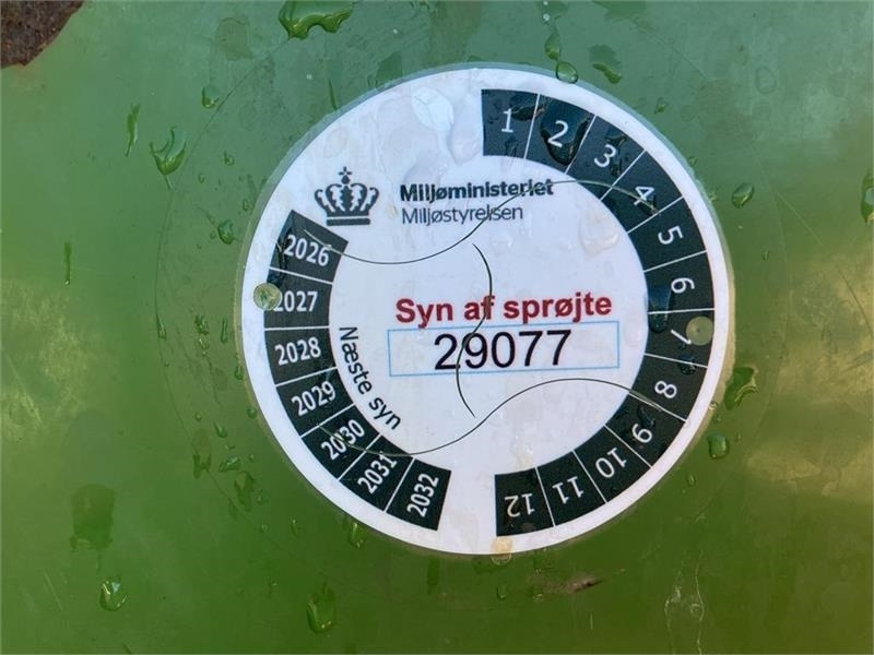 Maşină de erbicidat tractata Amazone UX 4200 24m: Foto 6