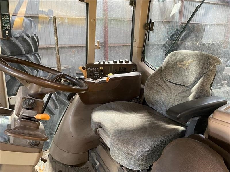 John Deere 6920 S Autopower - Tractor agricol: Foto 5 John Deere 6920 S Autopower - Tractor agricol: Foto 5