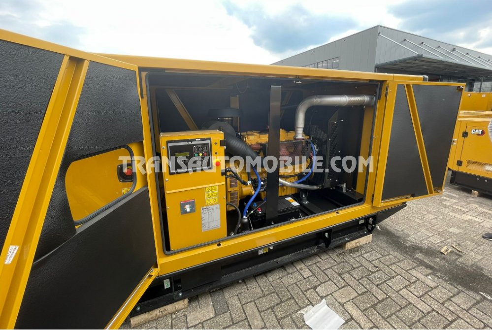 Caterpillar 88 KVA 15.2L DIESEL - EXPORT OUT EU - Generator electric: Foto 4 Caterpillar 88 KVA 15.2L DIESEL - EXPORT OUT EU - Generator electric: Foto 4