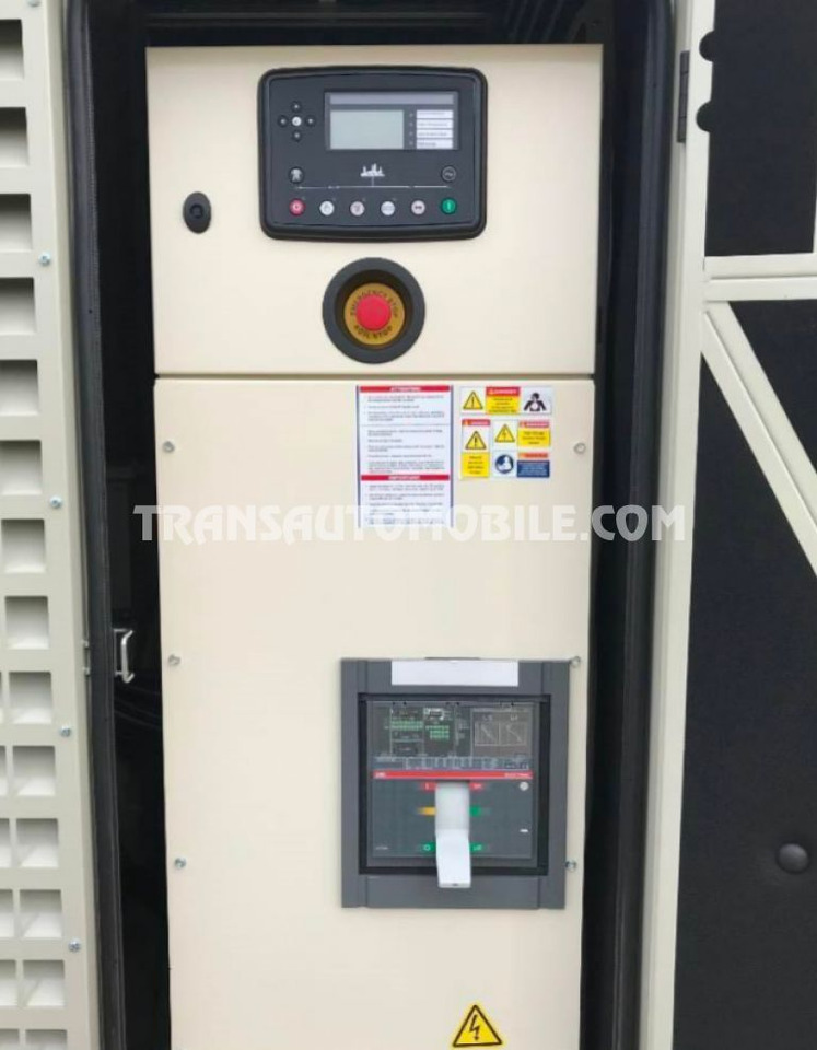 Perkins 700 kVA 97.0L DIESEL - EXPORT OUT EU - Generator electric: Foto 4 Perkins 700 kVA 97.0L DIESEL - EXPORT OUT EU - Generator electric: Foto 4