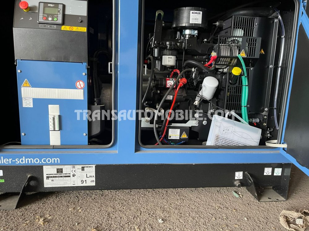 Sdmo 33 KVA 7.5L DIESEL - EXPORT OUT EU - Generator electric: Foto 4 Sdmo 33 KVA 7.5L DIESEL - EXPORT OUT EU - Generator electric: Foto 4
