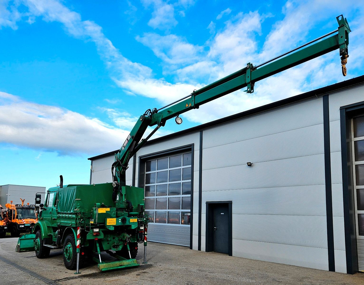 Unimog U2150 Doka HIAB 105 Kran Winde Frontlader - Camion, Camion cu macara: Foto 3 Unimog U2150 Doka HIAB 105 Kran Winde Frontlader - Camion, Camion cu macara: Foto 3