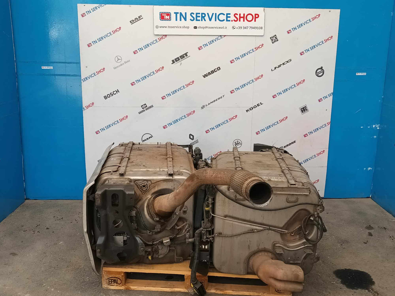 Catalizzatore Mercedes-Benz MP4 - Motor: Foto 1 Catalizzatore Mercedes-Benz MP4 - Motor: Foto 1