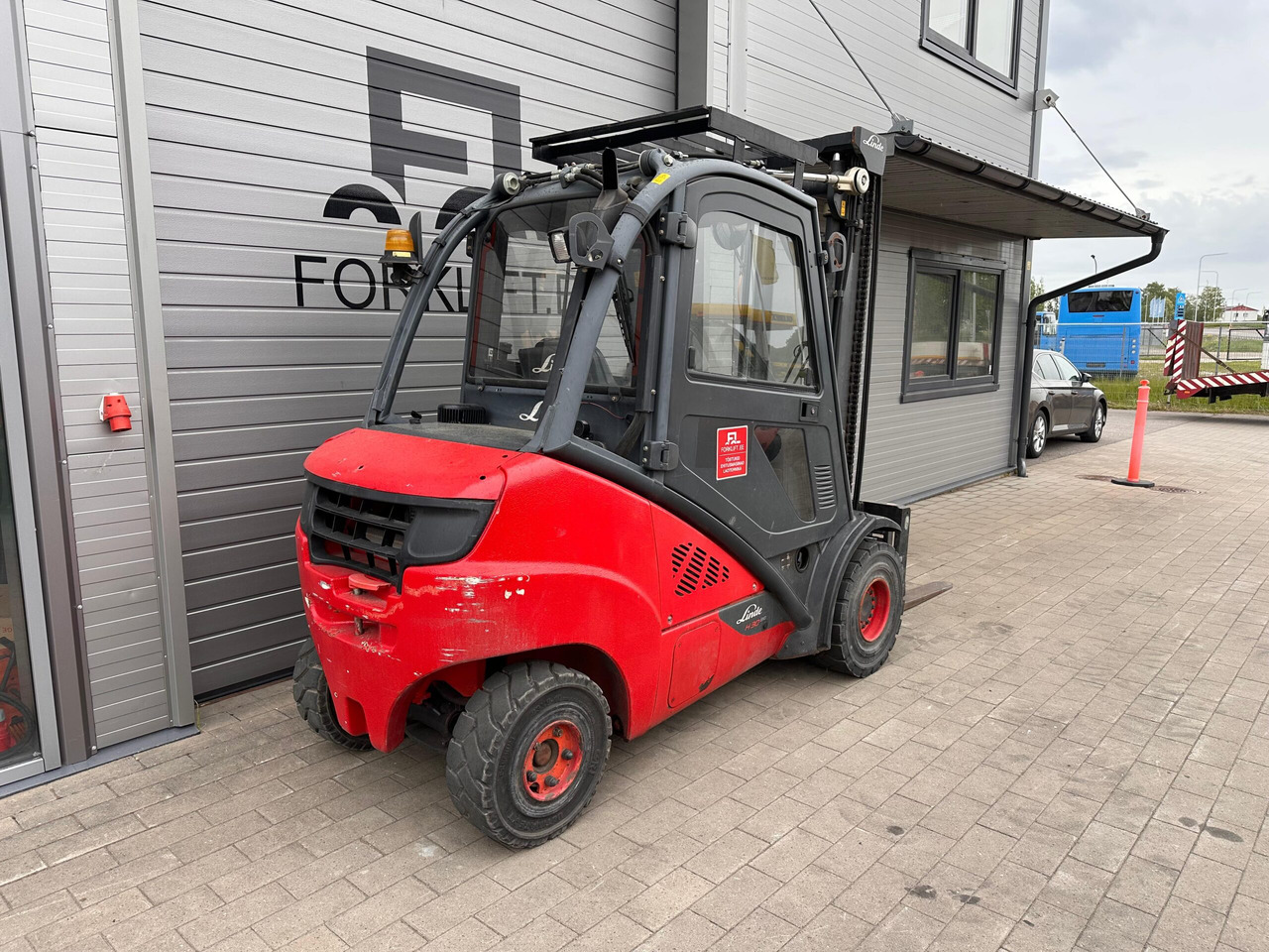 Linde H30D-02 - Stivuitor diesel: Foto 4 Linde H30D-02 - Stivuitor diesel: Foto 4