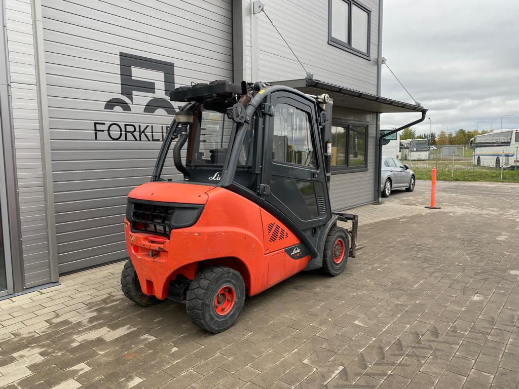 Linde H35D - Stivuitor diesel: Foto 5 Linde H35D - Stivuitor diesel: Foto 5