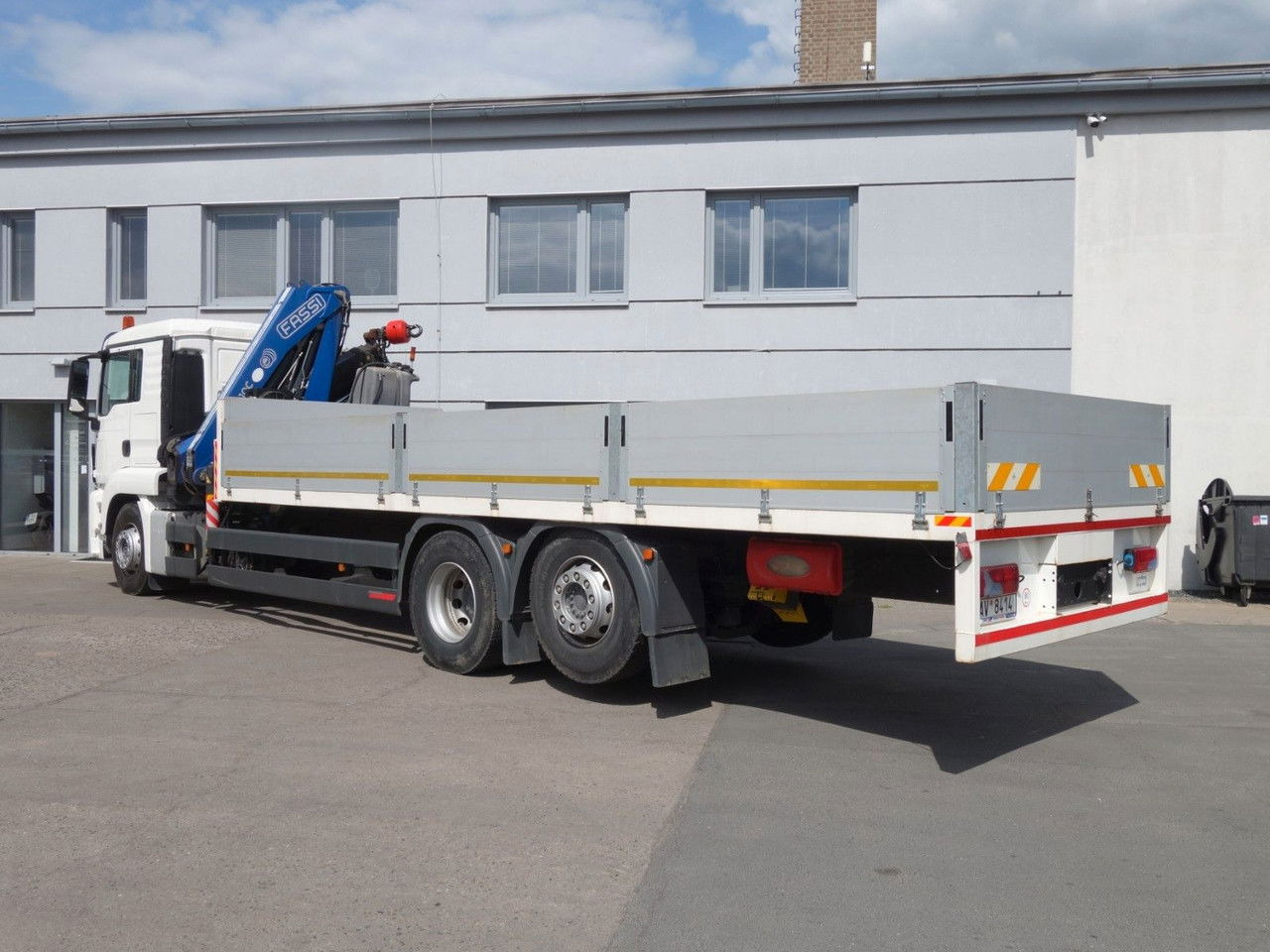 MAN TGS 26.360 FG 6x2 mit Fassi F210C - Camion cu macara: Foto 4 MAN TGS 26.360 FG 6x2 mit Fassi F210C - Camion cu macara: Foto 4