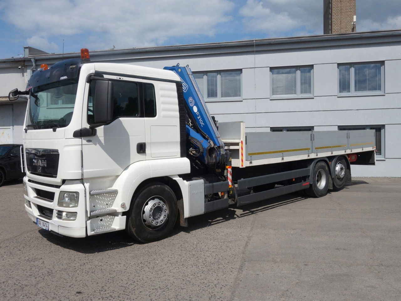 MAN TGS 26.360 FG 6x2 mit Fassi F210C - Camion cu macara: Foto 1 MAN TGS 26.360 FG 6x2 mit Fassi F210C - Camion cu macara: Foto 1
