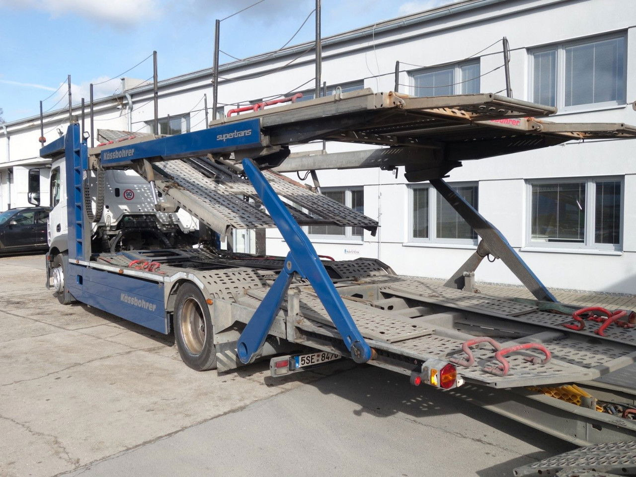 Mercedes-Benz Actros 1843 mit Kässbohrer Supertrans/Supertrans în leasing Mercedes-Benz Actros 1843 mit Kässbohrer Supertrans/Supertrans: Foto 15 Mercedes-Benz Actros 1843 mit Kässbohrer Supertrans/Supertrans în leasing Mercedes-Benz Actros 1843 mit Kässbohrer Supertrans/Supertrans: Foto 15