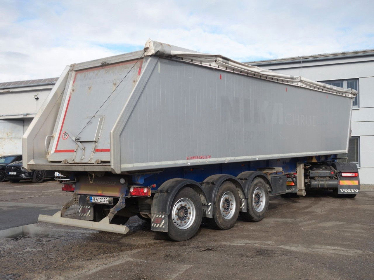 Schwarzmüller SK KIS 3/E , 50 cm3, SAF, Liftachse - Semiremorcă basculantă: Foto 3 Schwarzmüller SK KIS 3/E , 50 cm3, SAF, Liftachse - Semiremorcă basculantă: Foto 3