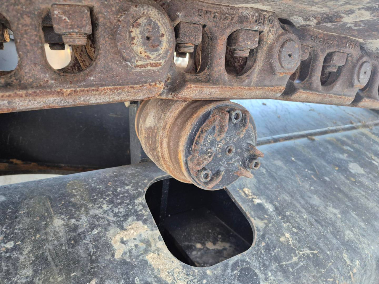 Excavator pe şenile CAT 323: Foto 23 Excavator pe şenile CAT 323: Foto 23