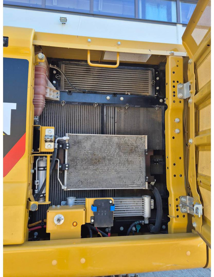 Excavator pe şenile CAT 323: Foto 18 Excavator pe şenile CAT 323: Foto 18