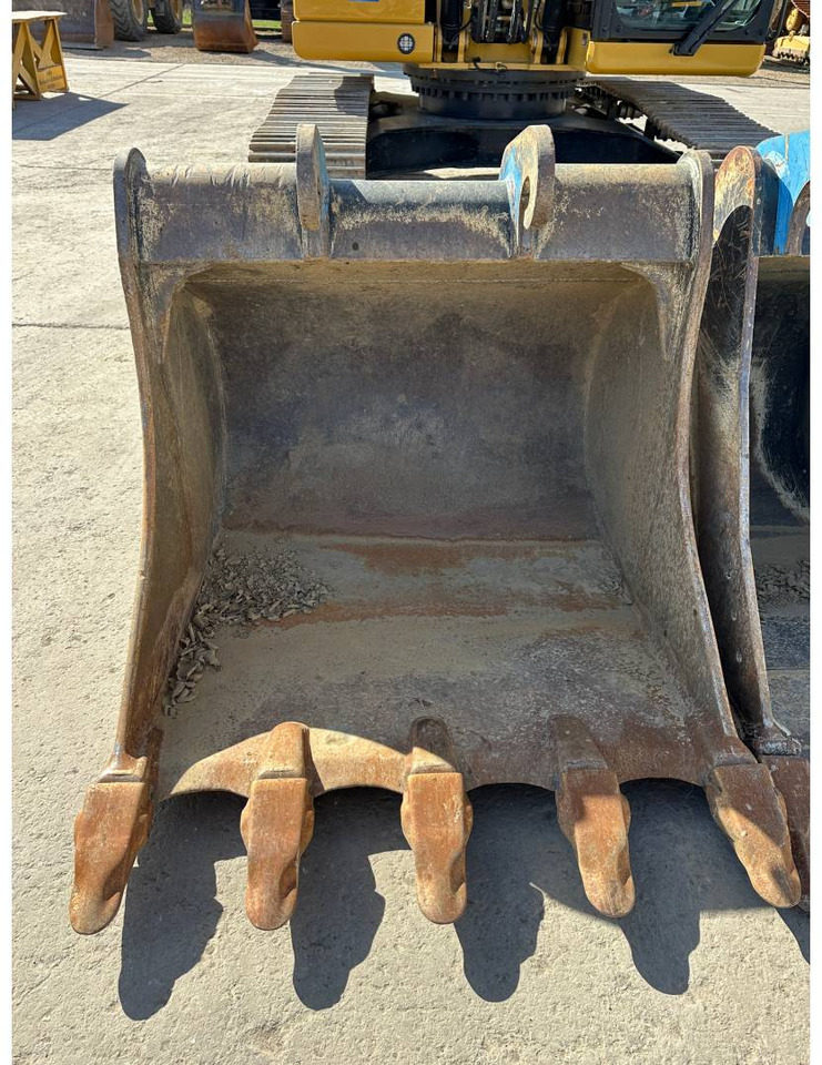 Excavator pe şenile CAT 323: Foto 23 Excavator pe şenile CAT 323: Foto 23