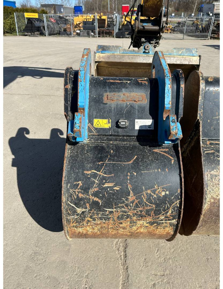 Excavator pe şenile CAT 323: Foto 28 Excavator pe şenile CAT 323: Foto 28