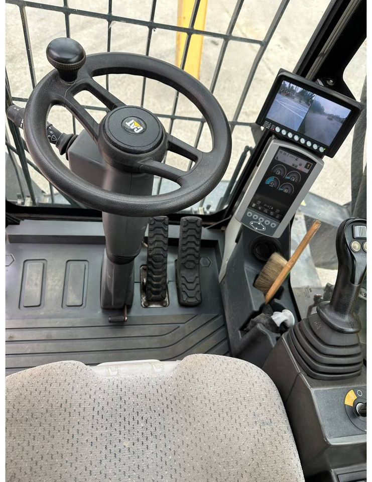 Excavator pe roţi CAT MH3022: Foto 13 Excavator pe roţi CAT MH3022: Foto 13