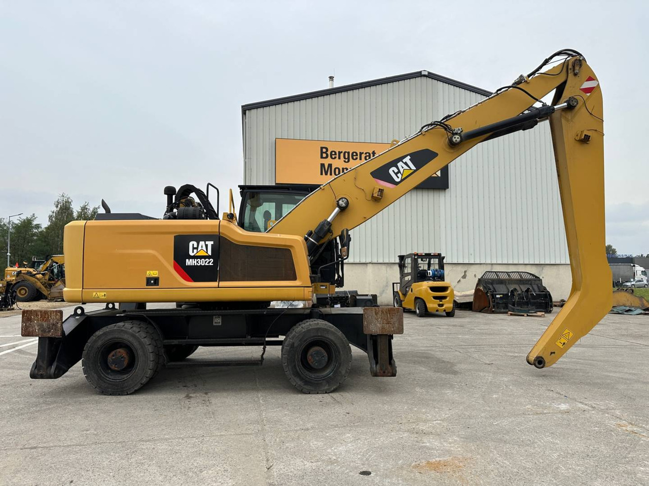 Excavator pe roţi CAT MH3022: Foto 10 Excavator pe roţi CAT MH3022: Foto 10