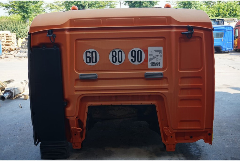 MAN F99L34 TGA - Cabină și interior pentru Camion: Foto 4 MAN F99L34 TGA - Cabină și interior pentru Camion: Foto 4