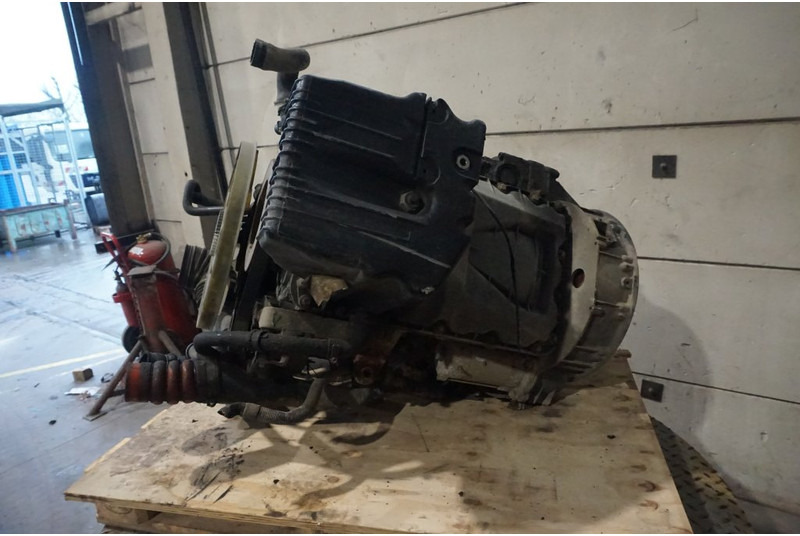 Mercedes-Benz OM904LA EURO3 140 PS - Motor pentru Camion: Foto 4 Mercedes-Benz OM904LA EURO3 140 PS - Motor pentru Camion: Foto 4