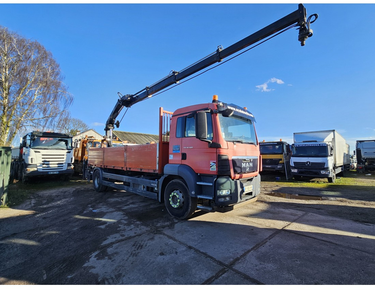 MAN TGS 18.400 Euro 5 Flat bed Full Spring suspension HIAB 122E -3 hiduo Crane Kran Remote - Camion platformă, Camion cu macara: Foto 3 MAN TGS 18.400 Euro 5 Flat bed Full Spring suspension HIAB 122E -3 hiduo Crane Kran Remote - Camion platformă, Camion cu macara: Foto 3