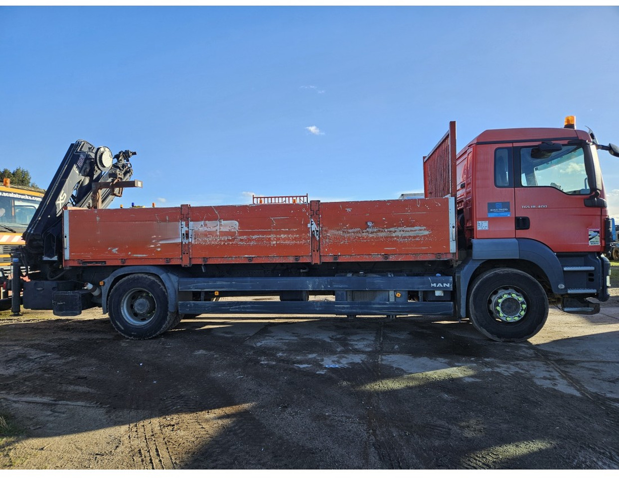 MAN TGS 18.400 Euro 5 Flat bed Full Spring suspension HIAB 122E -3 hiduo Crane Kran Remote - Camion platformă, Camion cu macara: Foto 5 MAN TGS 18.400 Euro 5 Flat bed Full Spring suspension HIAB 122E -3 hiduo Crane Kran Remote - Camion platformă, Camion cu macara: Foto 5