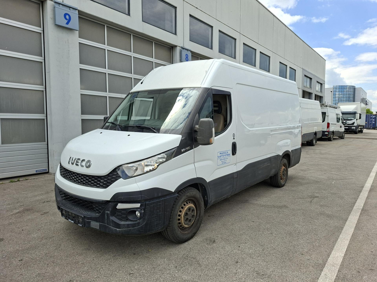 IVECO Daily 35S13V - Transport persoane: Foto 1 IVECO Daily 35S13V - Transport persoane: Foto 1