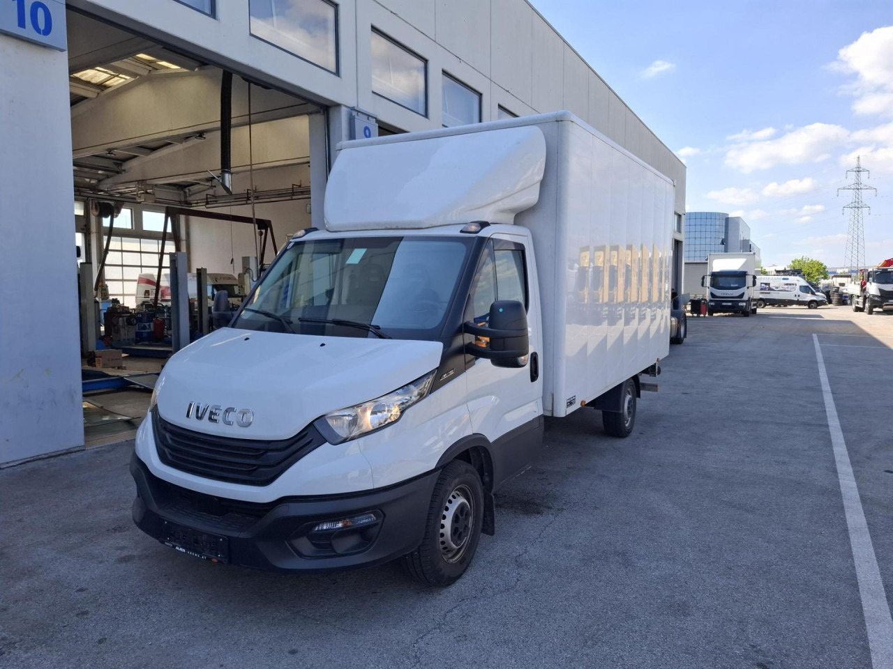 IVECO Daily 35S16 - Dubă: Foto 1 IVECO Daily 35S16 - Dubă: Foto 1