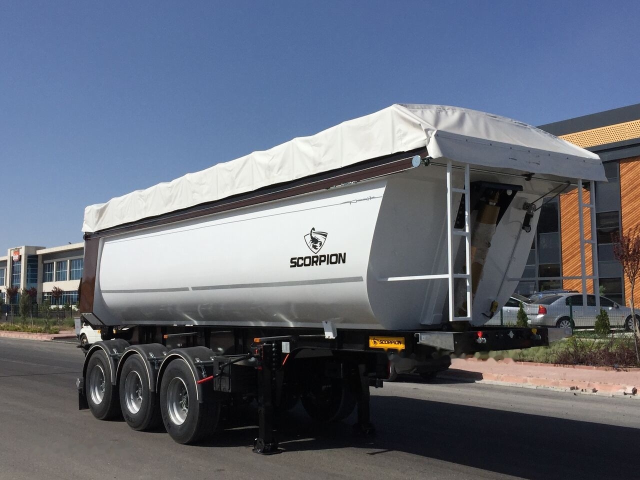 Scorpion Trailer SCORPION TRAILER NEW 3 AXLE TIPPER SEMI TRAILER (MANUFACTURER COMPANY) - Semiremorcă basculantă: Foto 5 Scorpion Trailer SCORPION TRAILER NEW 3 AXLE TIPPER SEMI TRAILER (MANUFACTURER COMPANY) - Semiremorcă basculantă: Foto 5