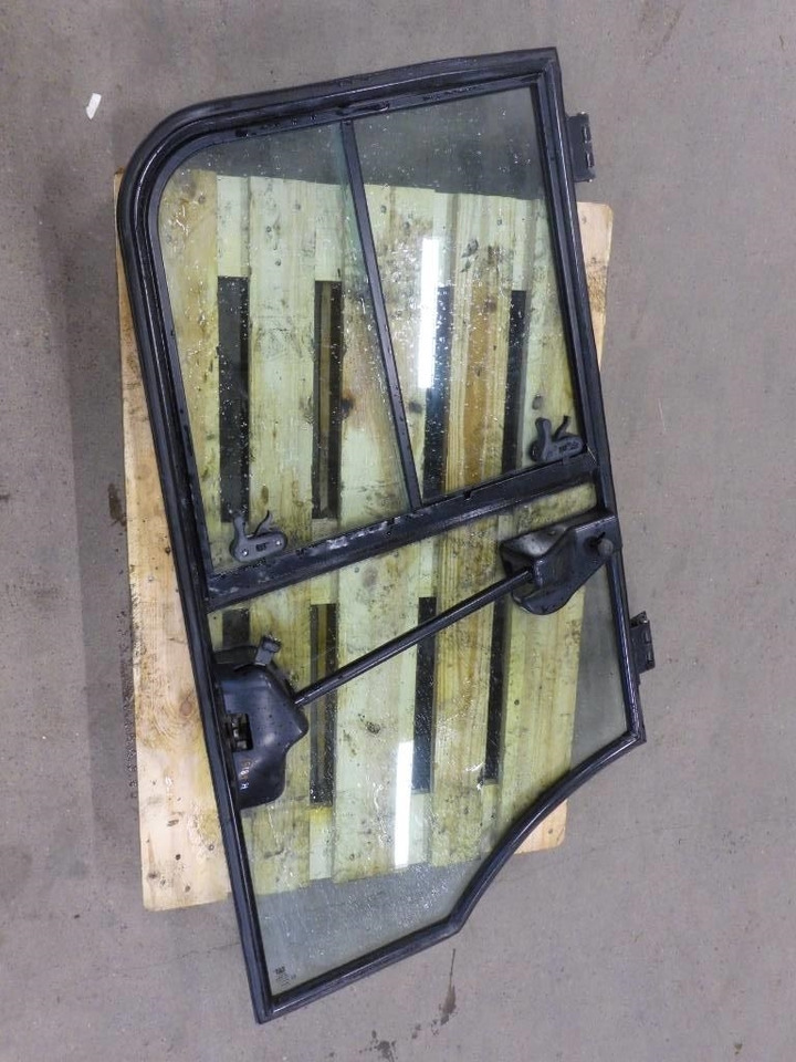 CAT 906 H 2 Höger dörr, 273-6171 - Cabină pentru Utilaje constructii: Foto 1 CAT 906 H 2 Höger dörr, 273-6171 - Cabină pentru Utilaje constructii: Foto 1