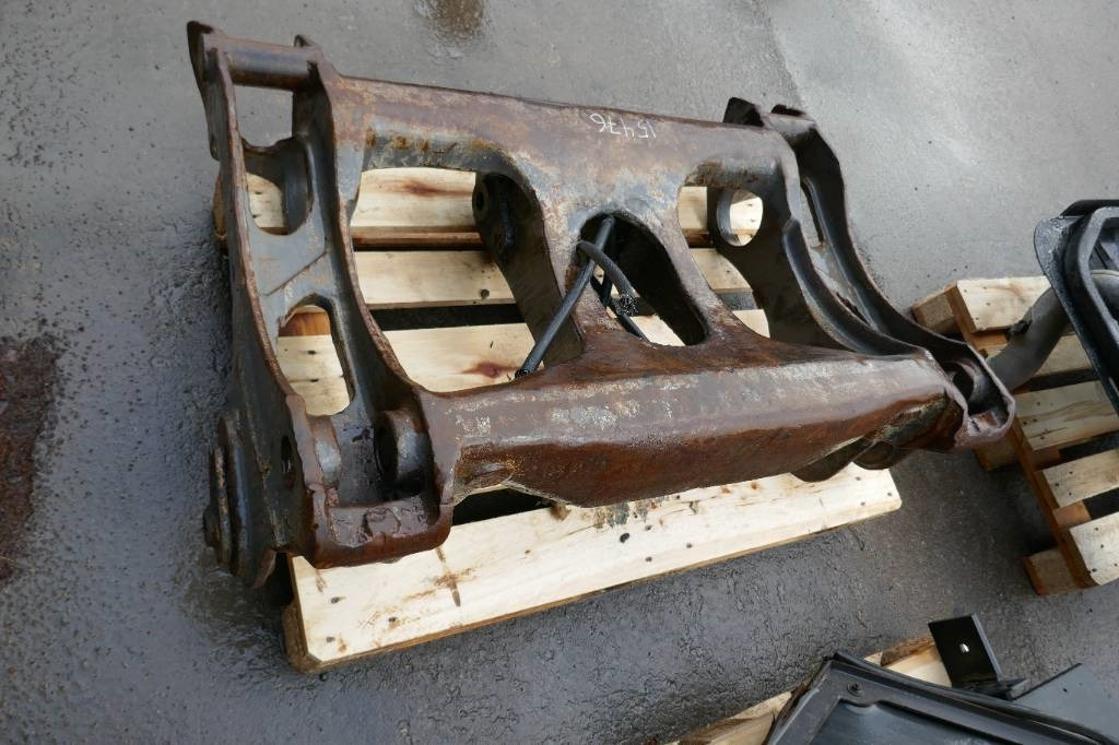 Volvo L90E Redskapsfäste - Cuplare rapidă pentru Utilaje constructii: Foto 2 Volvo L90E Redskapsfäste - Cuplare rapidă pentru Utilaje constructii: Foto 2