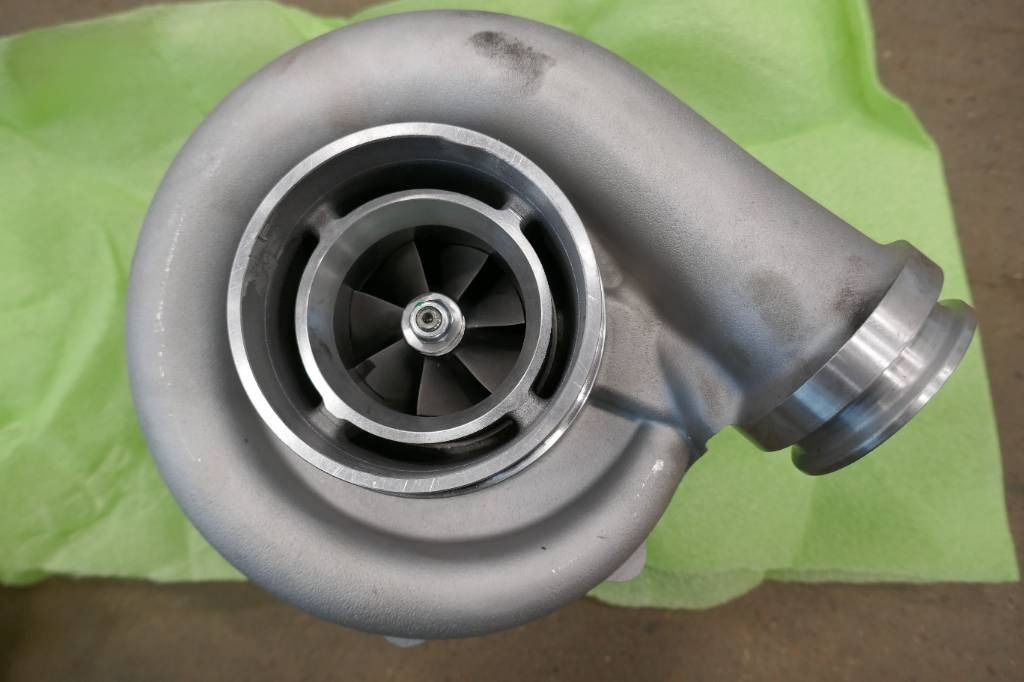 Volvo Turbo, voe11127624 - Motor pentru Utilaje constructii: Foto 1 Volvo Turbo, voe11127624 - Motor pentru Utilaje constructii: Foto 1