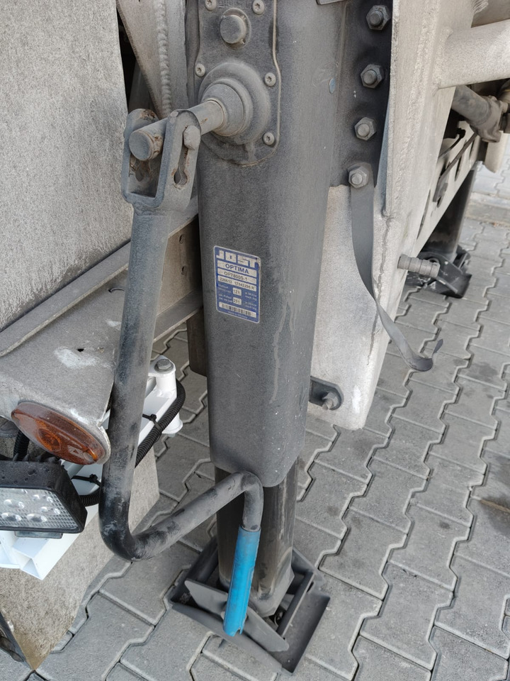 SERIN SECOND HAND - Semiremorcă cisternă: Foto 4 SERIN SECOND HAND - Semiremorcă cisternă: Foto 4