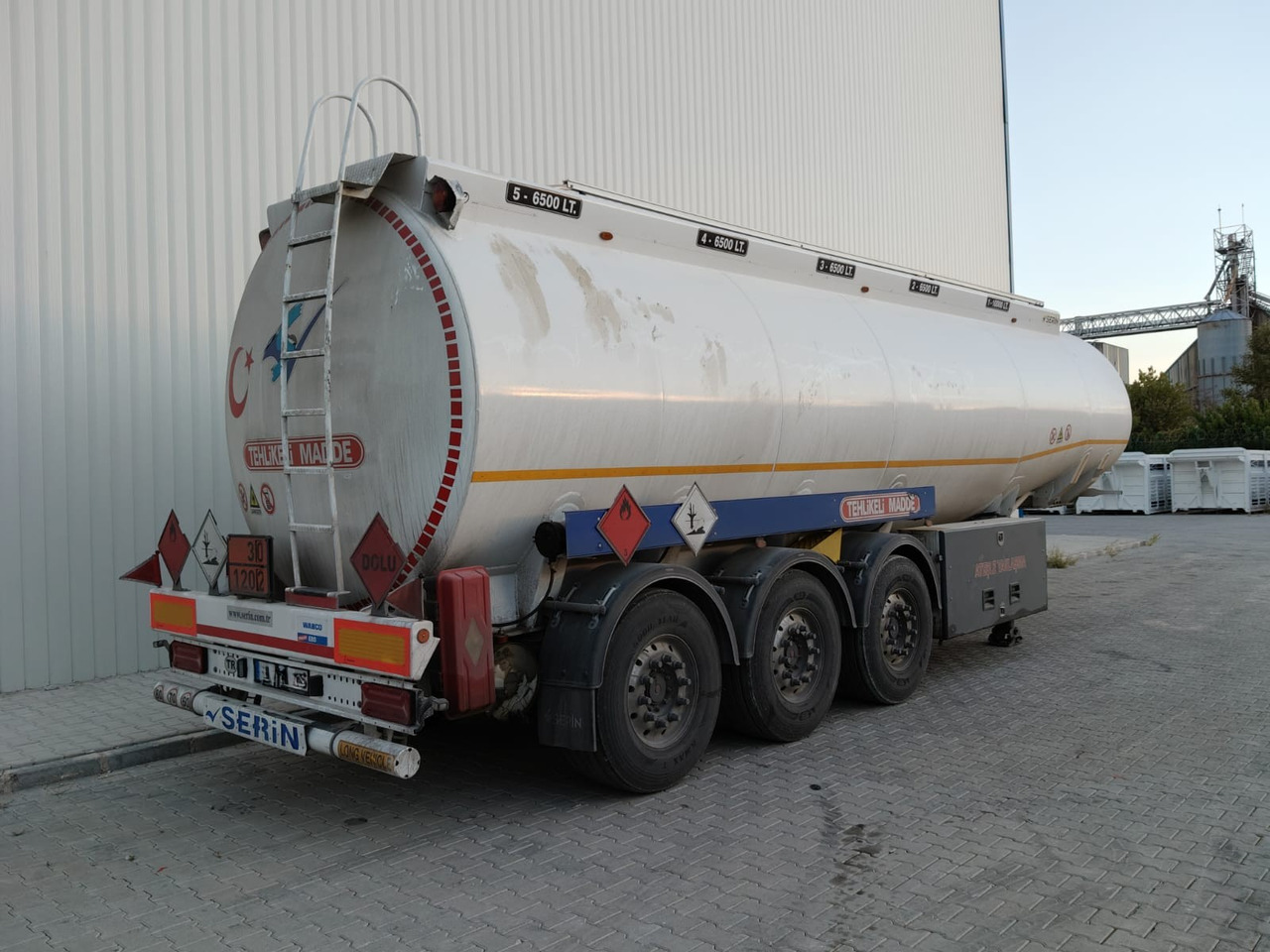SERIN SECOND HAND - Semiremorcă cisternă: Foto 5 SERIN SECOND HAND - Semiremorcă cisternă: Foto 5