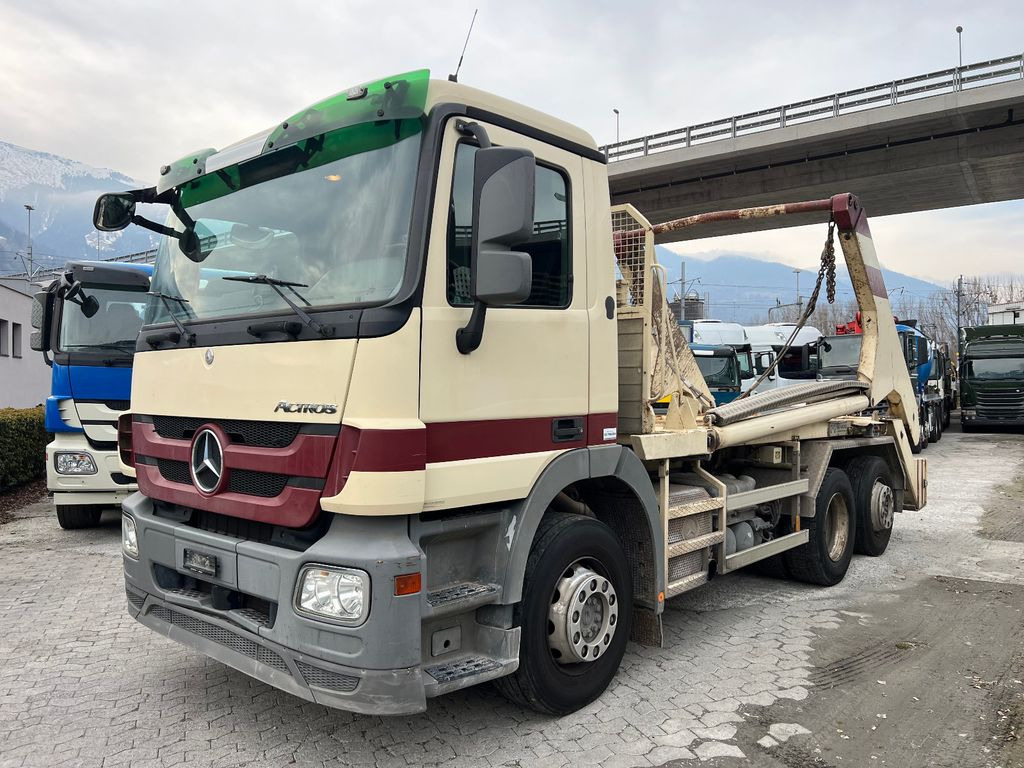 Mercedes-Benz Actros 2536 6x2, E5, MP3, WELAKI Mercedes-Benz Actros 2536 6x2, E5, MP3, WELAKI - Camion container de gunoi: Foto 2 Mercedes-Benz Actros 2536 6x2, E5, MP3, WELAKI Mercedes-Benz Actros 2536 6x2, E5, MP3, WELAKI - Camion container de gunoi: Foto 2