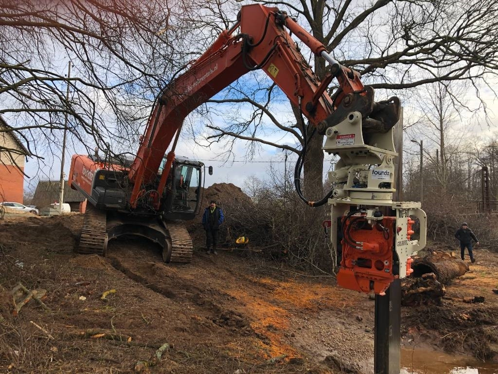 Movax Gilbert Grizzly MG-60 - Sonetă: Foto 4 Movax Gilbert Grizzly MG-60 - Sonetă: Foto 4