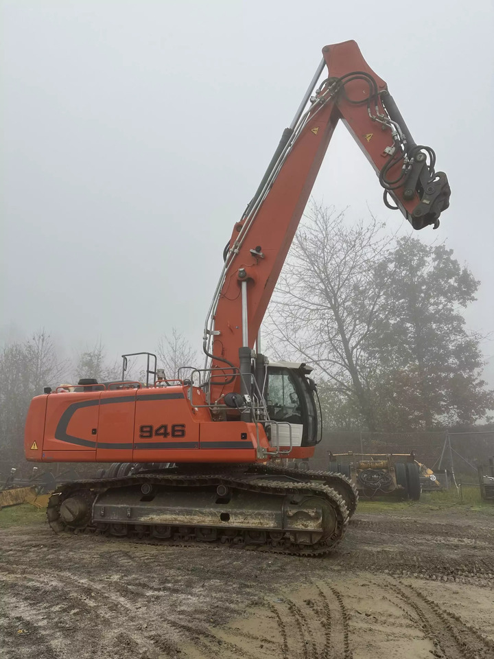 2016 Liebherr R 946 NLC - Excavator pe şenile: Foto 2 2016 Liebherr R 946 NLC - Excavator pe şenile: Foto 2