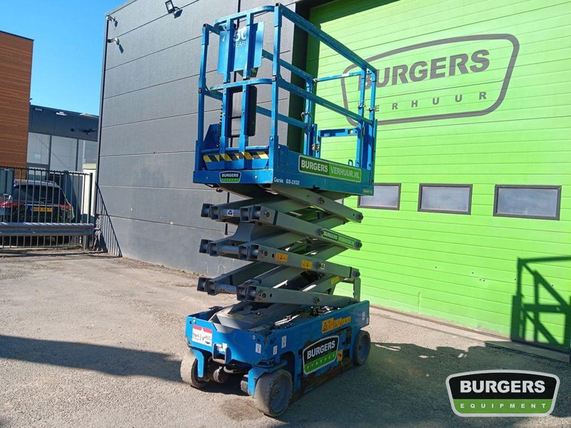 Genie GS-1932 - Platforma foarfeca: Foto 4 Genie GS-1932 - Platforma foarfeca: Foto 4