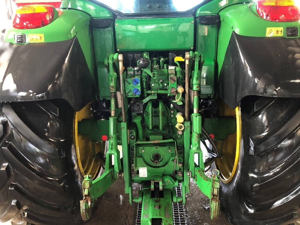 John Deere 6430 dismantled : only spare parts - Tractor agricol: Foto 2 John Deere 6430 dismantled : only spare parts - Tractor agricol: Foto 2