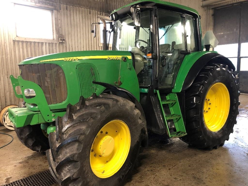 John Deere 6920 S Dismantled: only spare parts - Tractor agricol: Foto 2 John Deere 6920 S Dismantled: only spare parts - Tractor agricol: Foto 2