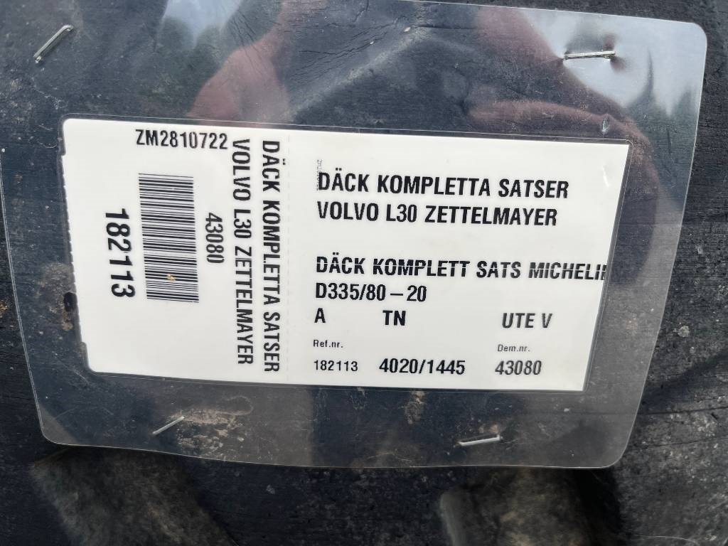 Michelin 335/80-20 till Volvo L30 Zettelmeyer - Anvelopă pentru Utilaje constructii: Foto 2 Michelin 335/80-20 till Volvo L30 Zettelmeyer - Anvelopă pentru Utilaje constructii: Foto 2