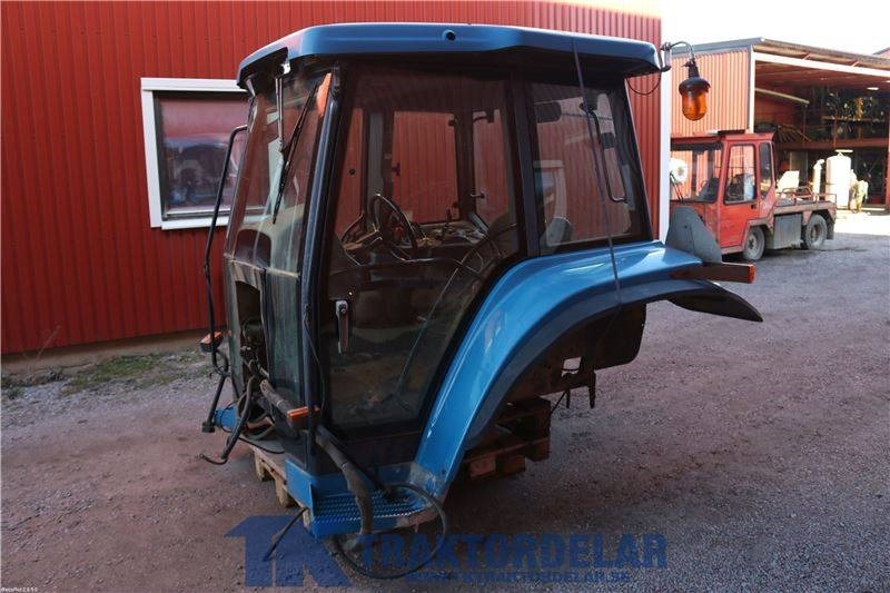 New Holland 8870 - Cabină pentru Tractor agricol: Foto 3 New Holland 8870 - Cabină pentru Tractor agricol: Foto 3