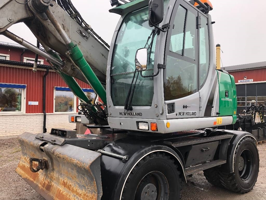 New Holland WE 150C Dismantled: only spare parts - Excavator pe roţi: Foto 4 New Holland WE 150C Dismantled: only spare parts - Excavator pe roţi: Foto 4