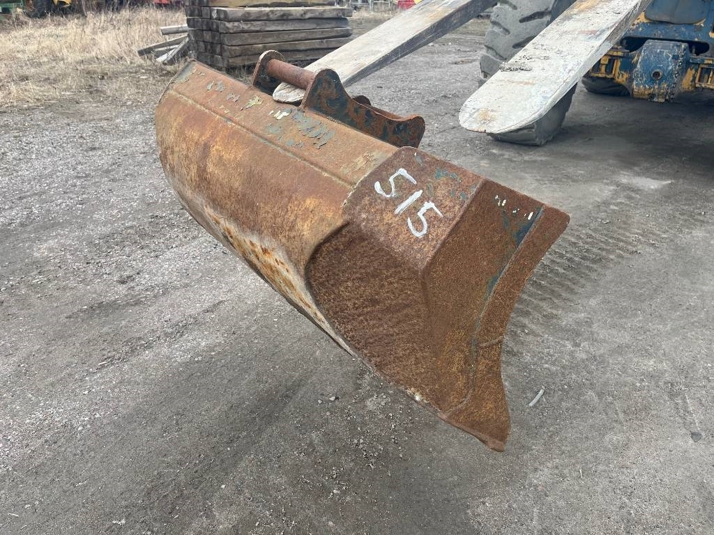 Planeringsskopa Engcon S40 fäste - Cupă pentru Utilaje constructii: Foto 3 Planeringsskopa Engcon S40 fäste - Cupă pentru Utilaje constructii: Foto 3