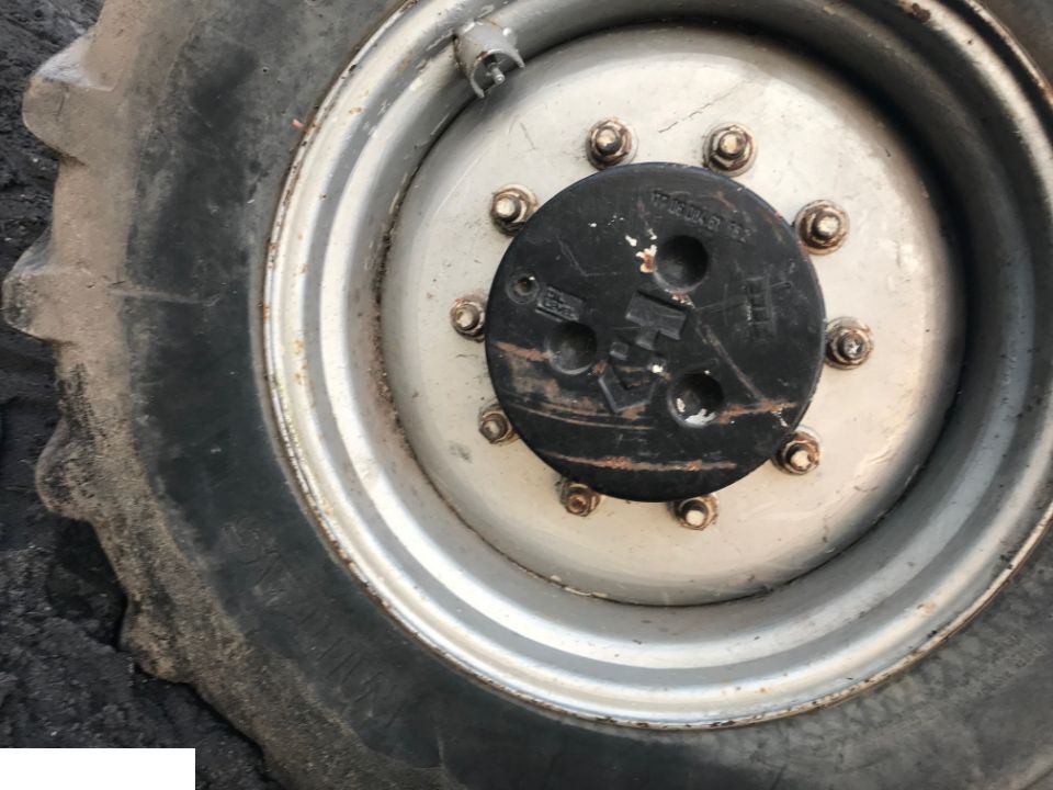 Felgi Manitou 24 Cale 10 Śrub - Jantă pentru Stivuitor: Foto 1 Felgi Manitou 24 Cale 10 Śrub - Jantă pentru Stivuitor: Foto 1