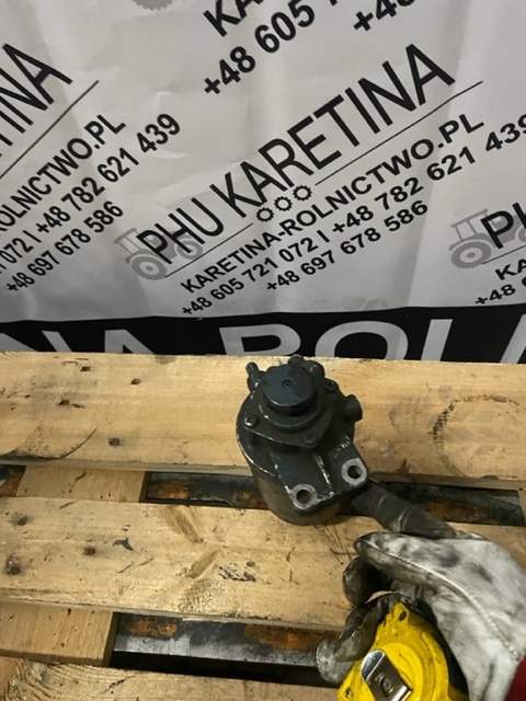 Kubota filtr paliwa obudowa - Filtru de combustibil pentru Utilaje agricole: Foto 1 Kubota filtr paliwa obudowa - Filtru de combustibil pentru Utilaje agricole: Foto 1