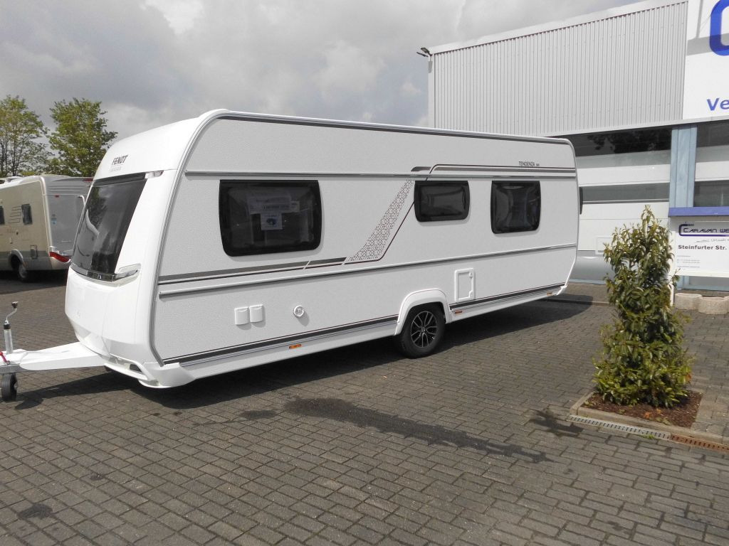 Fendt Tendenza 560 SFDW 2000kg. Batterie 75Ah Vivara Fendt Tendenza 560 SFDW mit Extras %Lagerabverkauf% - Rulotă: Foto 4 Fendt Tendenza 560 SFDW 2000kg. Batterie 75Ah Vivara Fendt Tendenza 560 SFDW mit Extras %Lagerabverkauf% - Rulotă: Foto 4