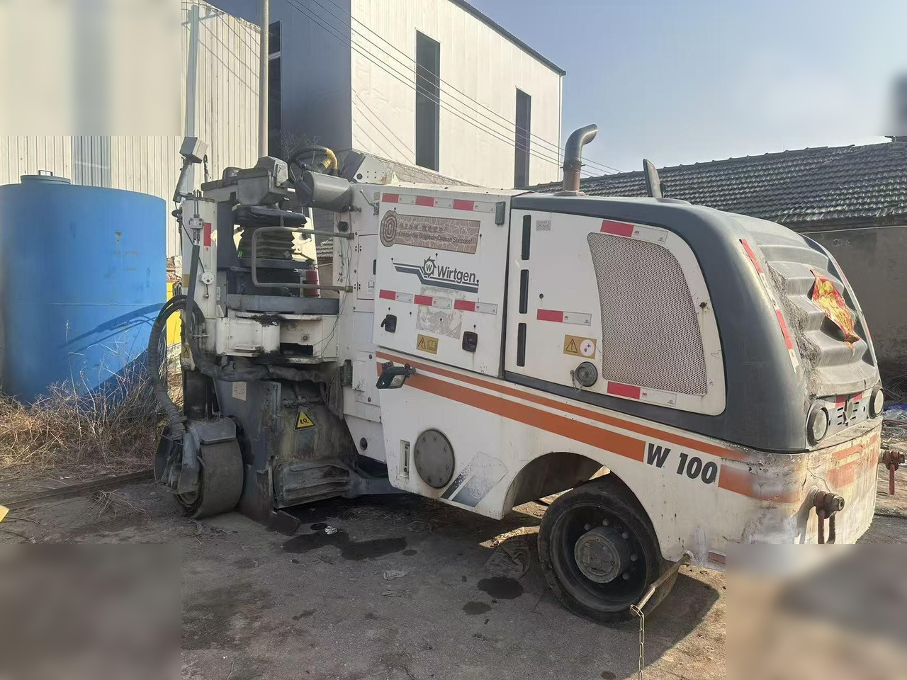 2011 WIRTGEN W100 - Utilaje pentru frezare: Foto 3 2011 WIRTGEN W100 - Utilaje pentru frezare: Foto 3