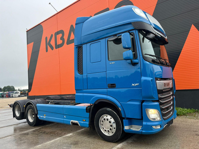 DAF XF 530 6x2 PTO / CHASSIS L=6074 mm - Camion şasiu: Foto 3 DAF XF 530 6x2 PTO / CHASSIS L=6074 mm - Camion şasiu: Foto 3